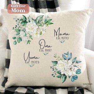 Uroma Pillow, Personalized Pillow Cover Oma Gift, German Grandmother Gift, Great Grandma Mother's Day Gift. German Gifts for Mom or Grandma.