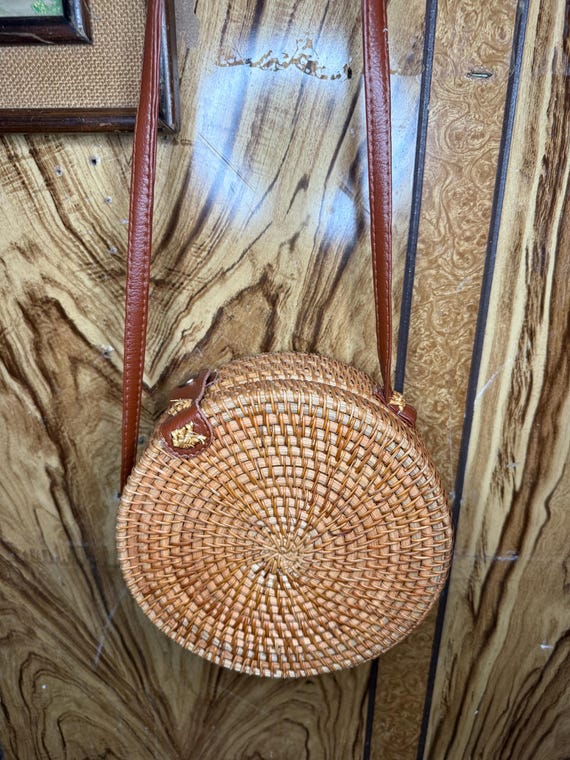 Vintage Rattan/Wicker Handcrafted Purse - image 2