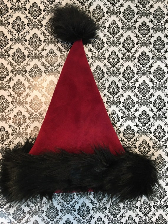 Santa hat red and on sale black