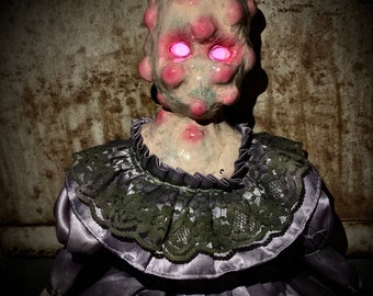 creepy haunted doll -  weird scary horror ooak halloween sculpted oddity curiosity