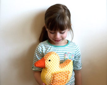 Baby eend gevuld dier - eendje - knuffel - Easter basket speelgoed - zacht en snoezige katoen eend - giften voor kinderen - lente-waldorf