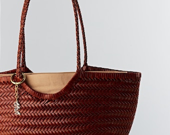 Solène Handwoven Genuine Leather Tote Bag, Large Artisan Woven Work Tote with Pouch, Leather Luxury Everyday Carryall