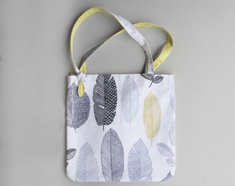 Knotted Handle Canvas Tote - Leafy Prints