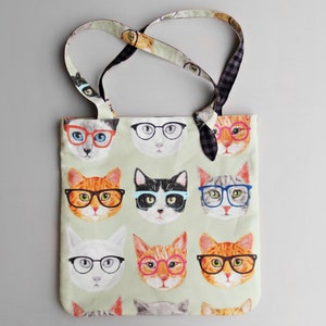Knotted Handle Canvas Tote Cats with Glasses image 1