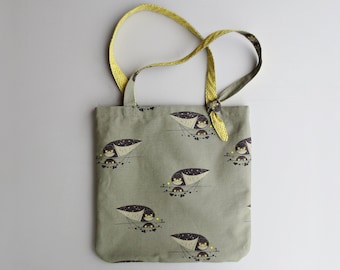 Knotted Handle Canvas Tote - Modern Owls