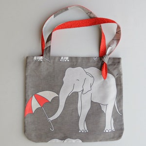 Knotted Handle Canvas Tote Umbrella Elephant image 1