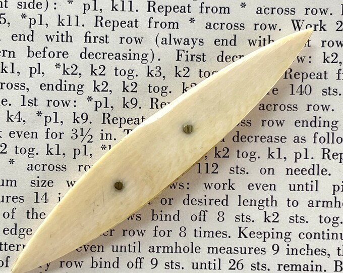 Antique Carved Bone Tatting Shuttle Etsy