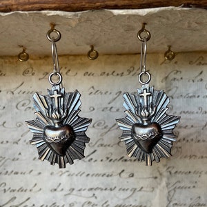 Ręcznie robione kolczyki w kształcie serca ze srebra próby 925: styl antyczny francuski