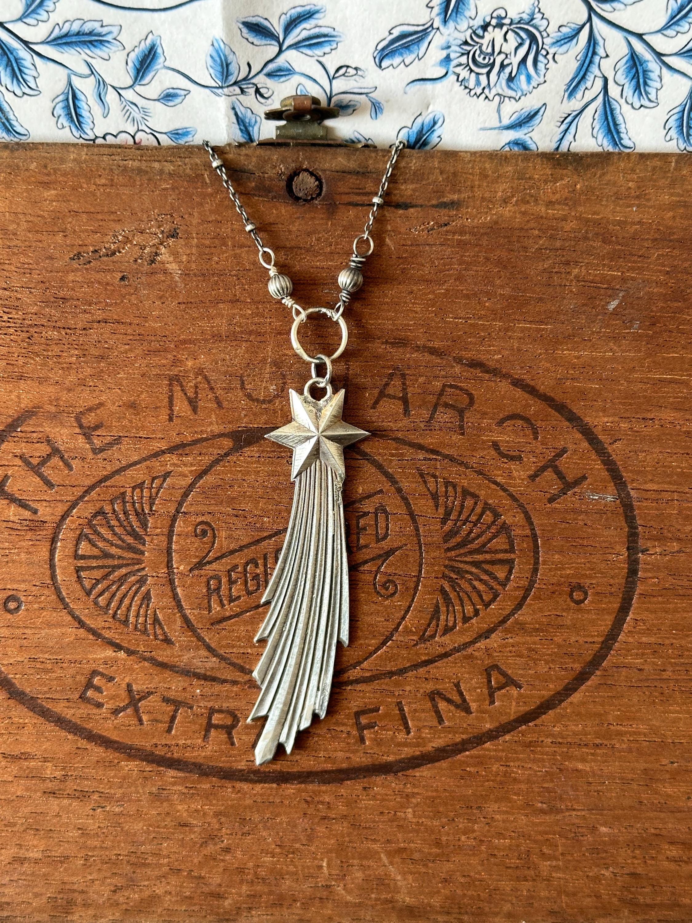 SHOOTING STAR Sterling Silver Necklace Featuring an Art Deco