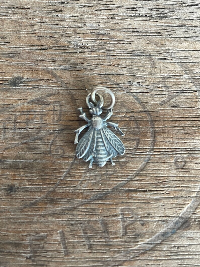 16PCS Antique Style Silver Tone Alloy Lovely Insecte Charme Pendentif Finding 38054 16PCS Antique Style Silver Tone Alloy Lovely Insecte Charme Pendentif Finding 38054