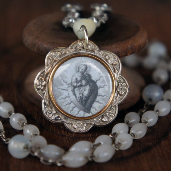 Collier d’assemblage antique avec Français Pendentif sacré de coeur de l’image sainte, Strass et perles de rosaire