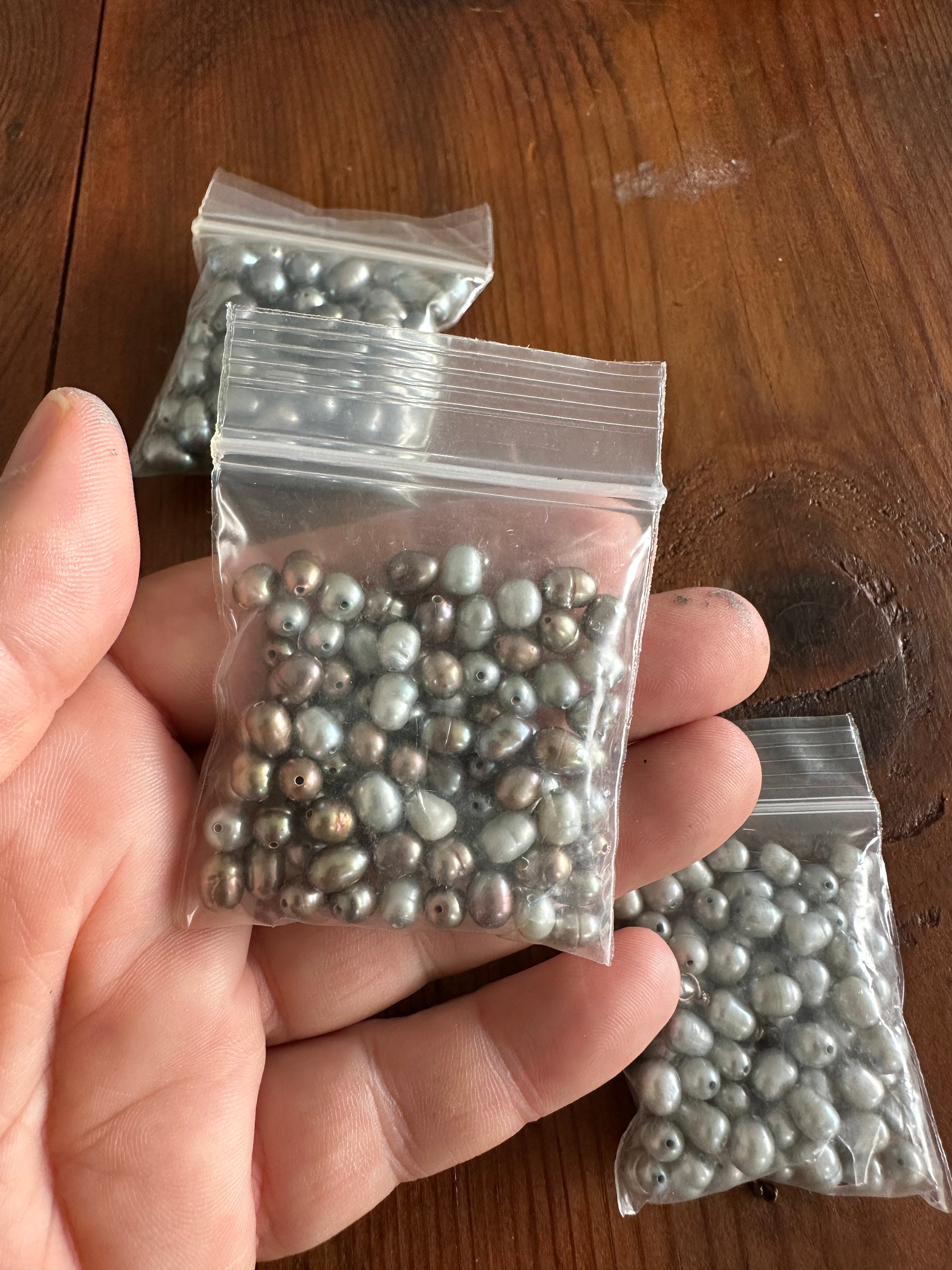 DESTASH Lot of Grey and Brown Small Pearl Beads