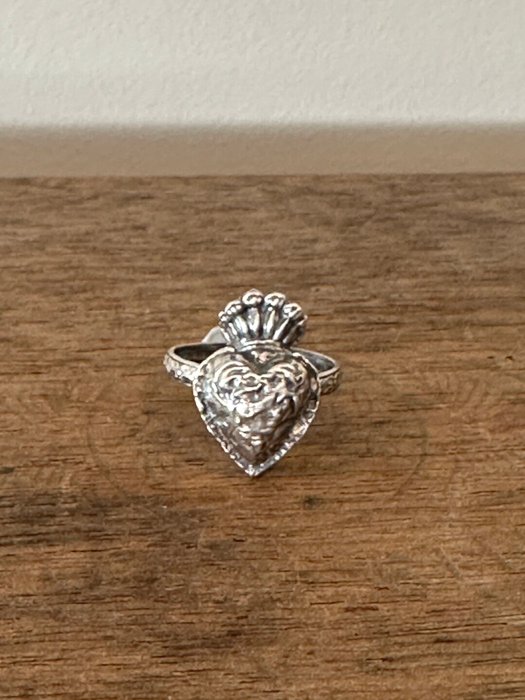 Solid Silver Antique Style Unique Sacred Heart Rings Choose Your Size ...