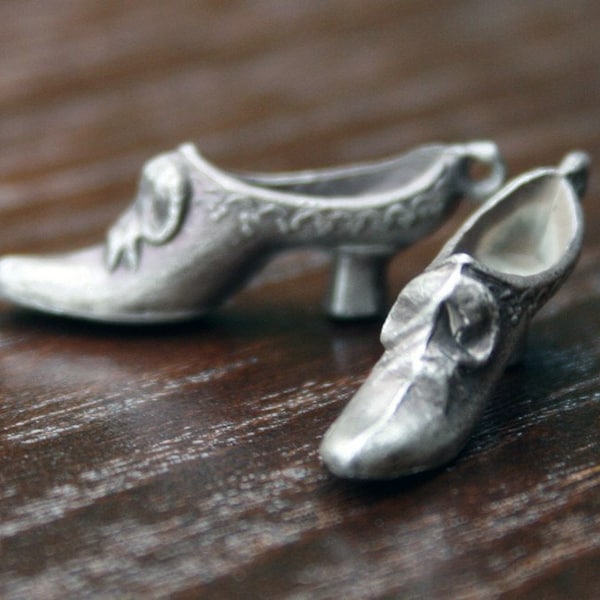 Charm chaussure pour femme de l'époque victorienne - breloques pour chaussures de l'époque victorienne en argent massif SINGLE