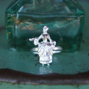 Solid Silver Antique Style Marie Antoinette 18th Century Lady Ring image 5