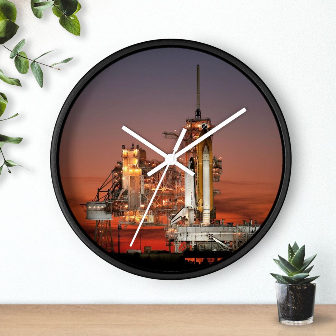 Kennedy Space Center Clock Space Shuttle Launch Pad - Etsy