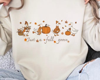 Fall Goose Sweatshirt: Cozy Autumn Animal Tee