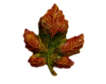1960s Graduating Green & Orange Enamel on Metal Autumn Fall Leaf Leaves Maple Mid Century Vintage Figural Pin Brooch