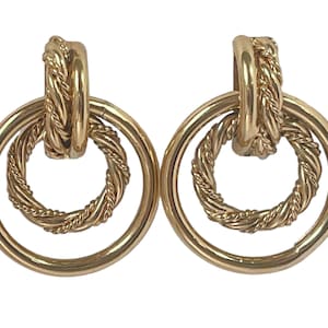 1980s Napier Textured Rope Pattern & Polished Gold Plated Vintage Tube Articulated Door Knocker Double Hoop Adjustable Clip On Earrings