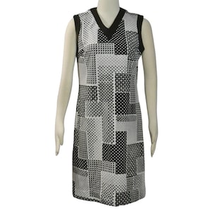 1970s Mod Geometric Print Sheath Dress - Honeycomb Brand Polyester
