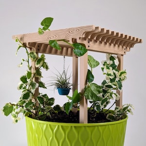 Planter Pergola