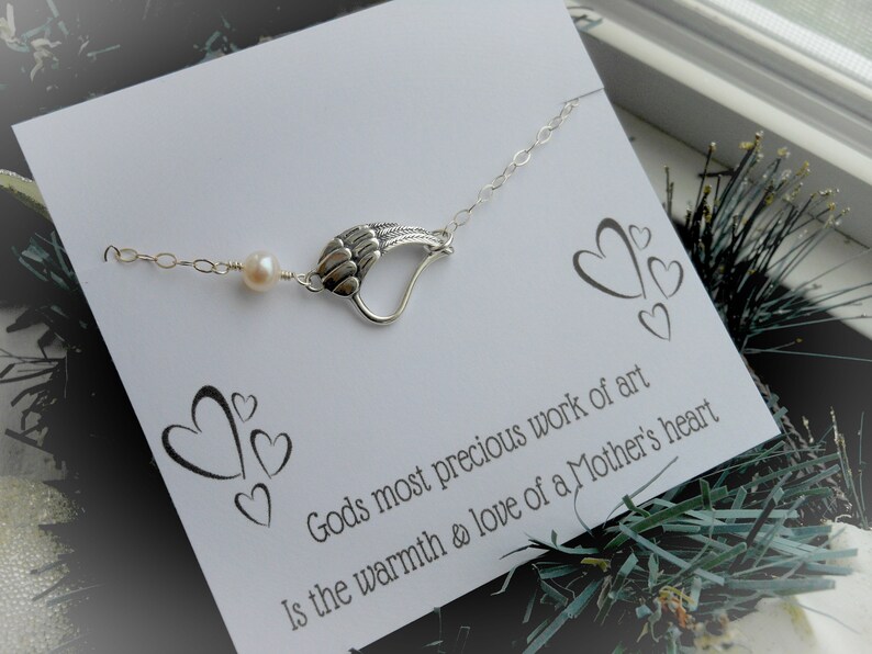 Angel Wing Heart Bracelet Mother of the Bride Gift Wedding Jewelry Mother of the Groom Gift Freshwater Pearl Bracelet Thank You Gift