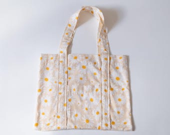 Daisy Millie Tote Bag