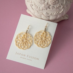 Elegant Gold Mizuhiki Earrings  – Japanese Handmade Chrysanthemum Design,Nickel-Free Stainless Steel