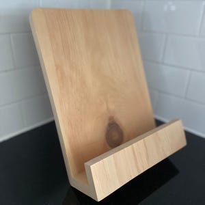 Tiltable Cookbook Stand