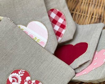 Vintage Linen Storage Bag~Valentine Hearts