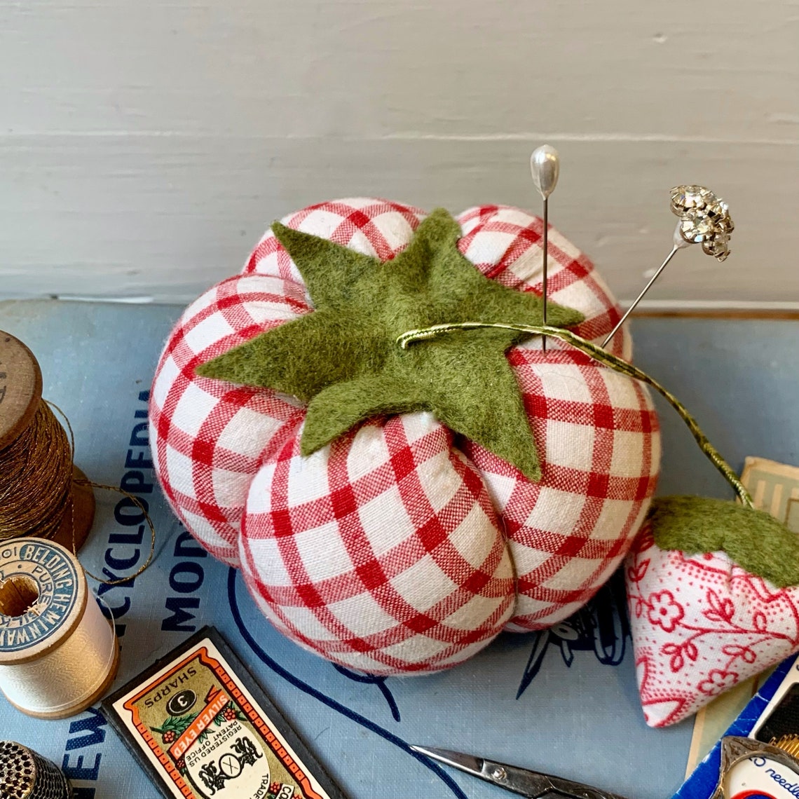 Tomato Pincushion vintage Textile Pin Keep Traditional Etsy