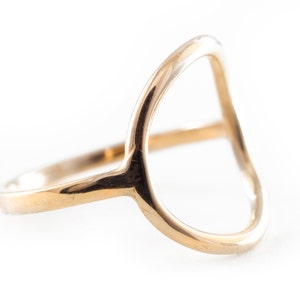 14K Gold Open Circle Ring, Geometric Shape Ring, Modern Design Gold Ring, Minimalist Ring, Karma Ring. Gift For Her.