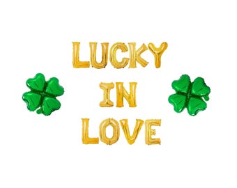 Lucky In Love Balloon Banner: St. Patricks Day Bachelorette Party Decor