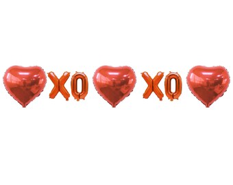 XOXO Heart Balloons: Valentine's Day, Galentine's Day Banner (16 inch)