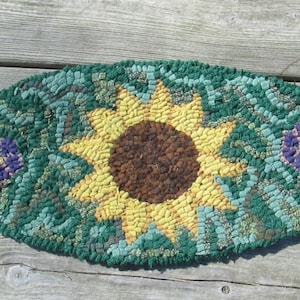 Sunflower & Posies Oval Primitive Rug Hooking Kit With 8 Cut | Etsy