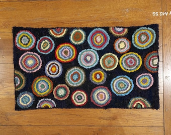 Kit de fixation pour tapis Primitive Floating Pennies avec bandes de tissu en laine coupées n° 8 par Sharon Perry (14 X 23 pouces)