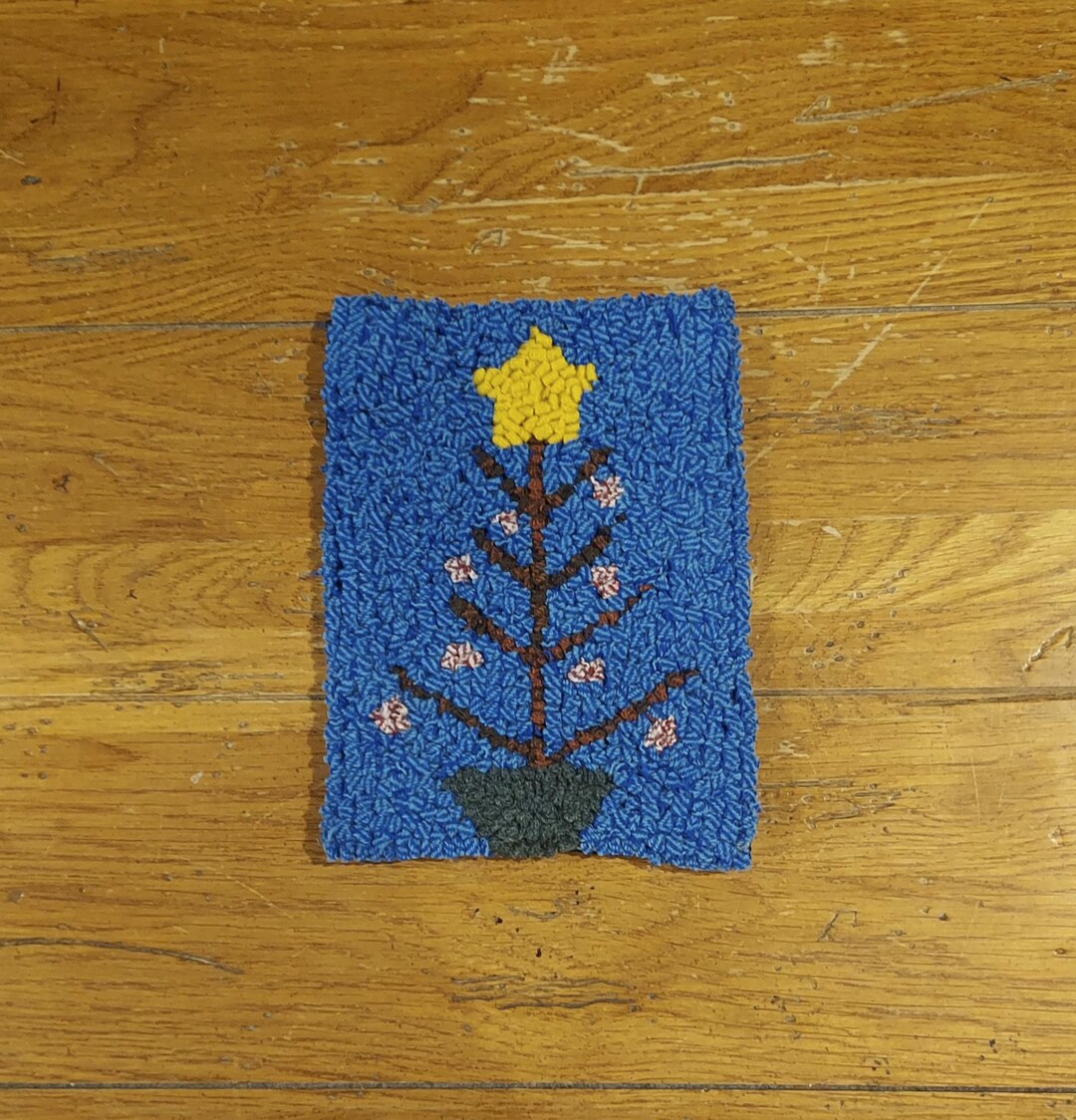 Primitive Christmas Tree Complete Rug Hooking Kit With #6 Cut Wool ...