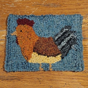 Primitieve tapijthaakset voor beginners haan met #6 gesneden wollen strips en tapijthaakhulpmiddel