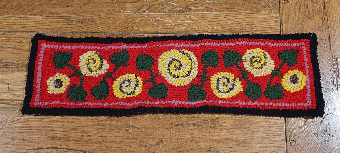 Antique Posies Runner II Complete Primitive Rug Hooking Kit With 8 Cut ...