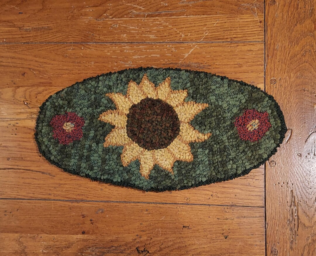 Sunflower & Posies Oval Primitive Rug Hooking Kit With #8 Cut Wool ...