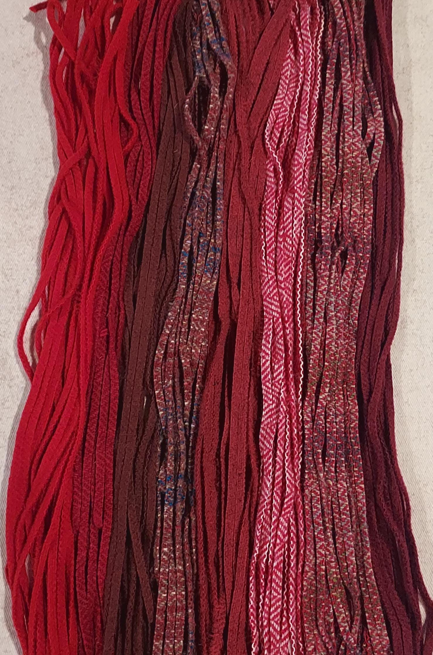 100 #4 Reds for All Seasons Felted Wool Fabric Strips for Rug Hooking ...
