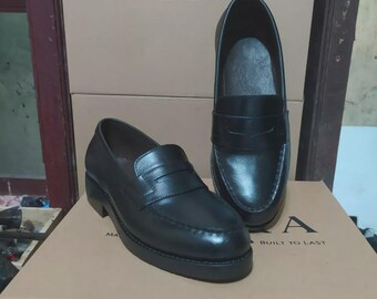VLORA Handgjorda Läderloafers | Klassiska Penny Loafers för Herr | Äkta Kohud Finskor