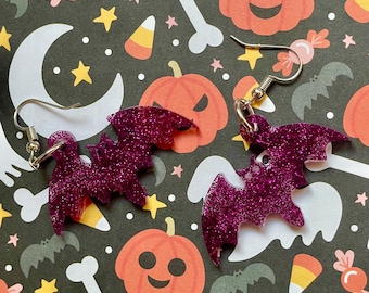Bat Earrings: Spooky Halloween Dangle Earrings