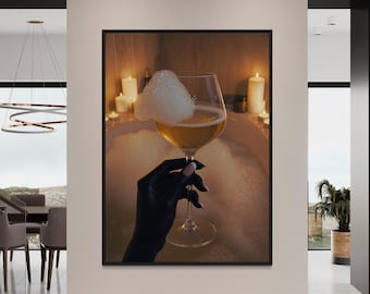 Arte negro de lujo, Arte de una mujer negra sosteniendo una copa de vino, Arte mural de una chica negra, Arte para el baño de una mujer, Arte mural afrocentrista, Arte afroamericano
