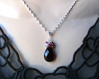 Garnet Quartz Necklace with Gemstone Cluster in Silver