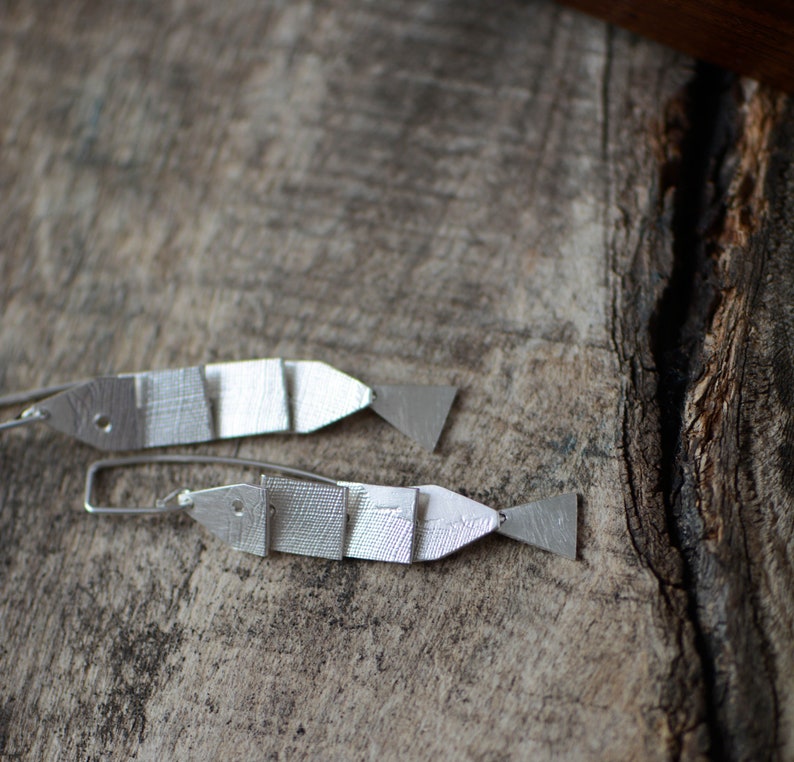 Articulate 5 Segment Silver Fish Earrings image 8