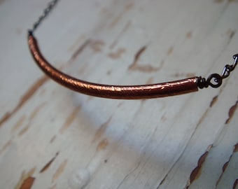 Copper Arc Gunmetal Necklace