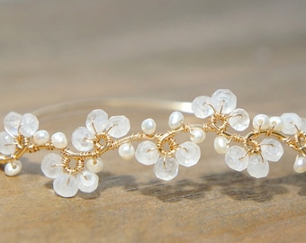 Moonstone Pearl Flower Bracelet, 14K Gold Filled Boho Wedding Bangle, White Floral Jewelry