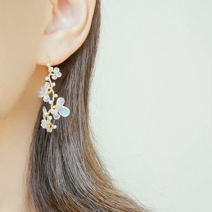Pendientes grandes de perla lunar, joyas de boda blancas, joyas con piedra natal de junio, pendientes de novia