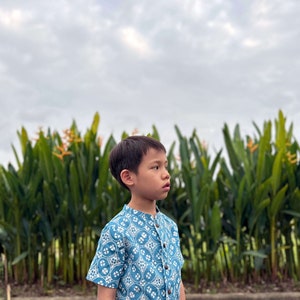 Ocean Blue Boys Batik Wax Resist Cotton Short Sleeved Mandarin Collar Shirt